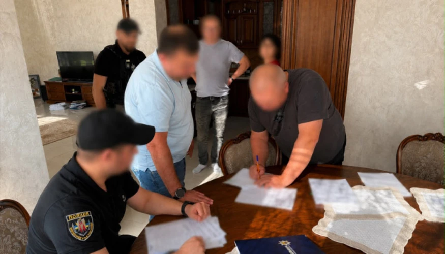 Депутатам Київоблради та родичам повідомили про підозру у привласненні понад 3 млн грн