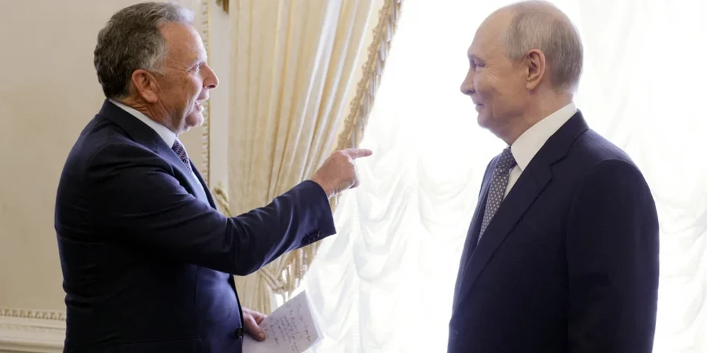 Стів Віткофф і Володимир Путін під час зустрічі в Костянтинівському палаці 21 жовтня 2026 року